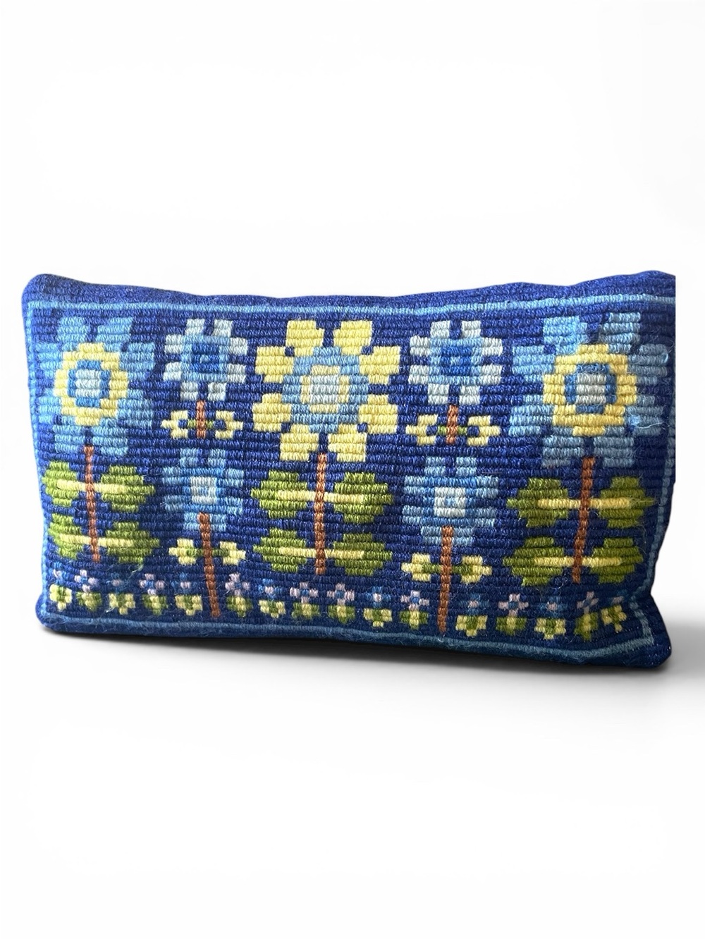 Vintage pillow, possibly handmade, zipper and removable pillow insert